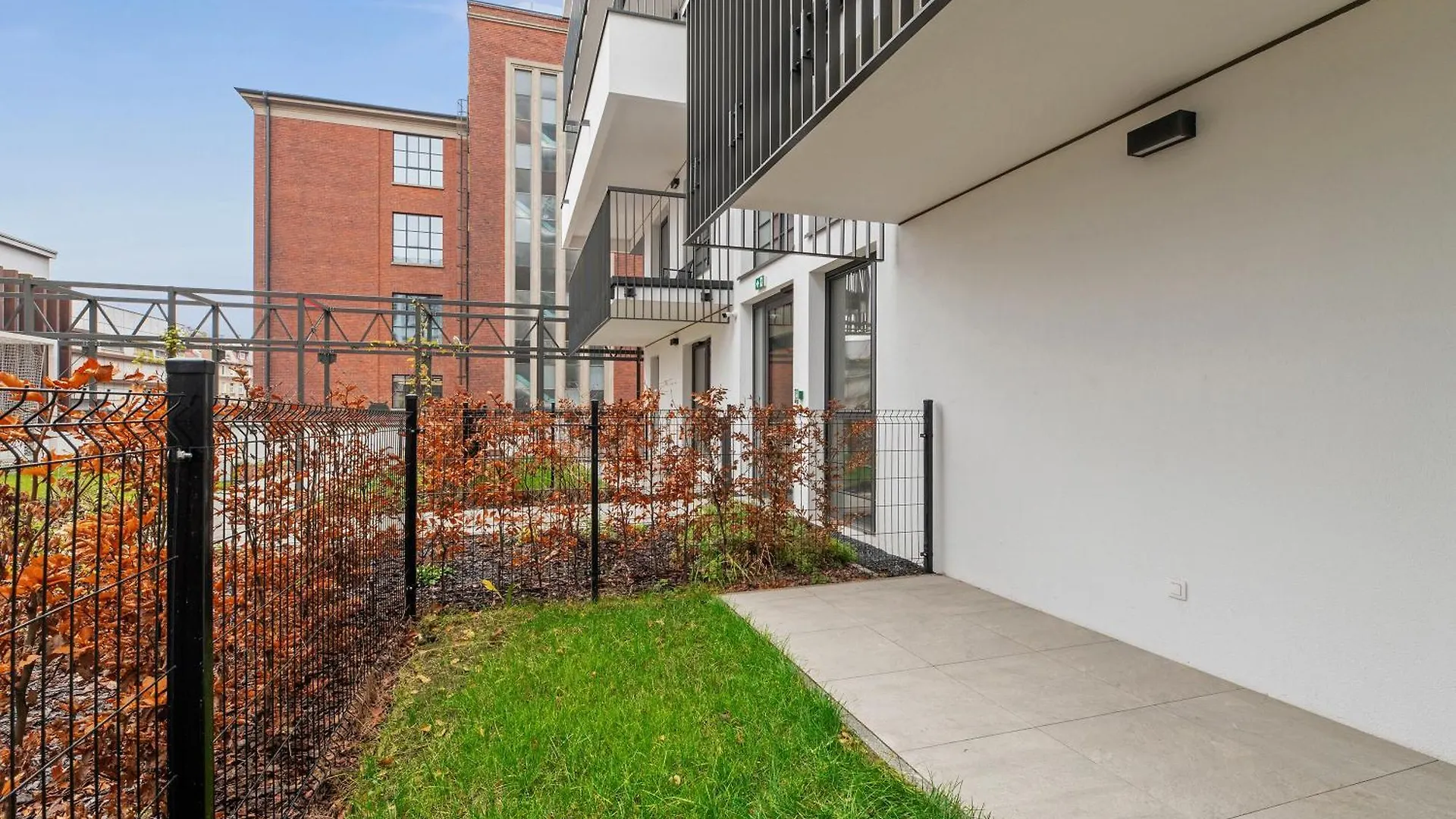 Doki Living - Foodhall & Parking By Downtown Apartments Danzica