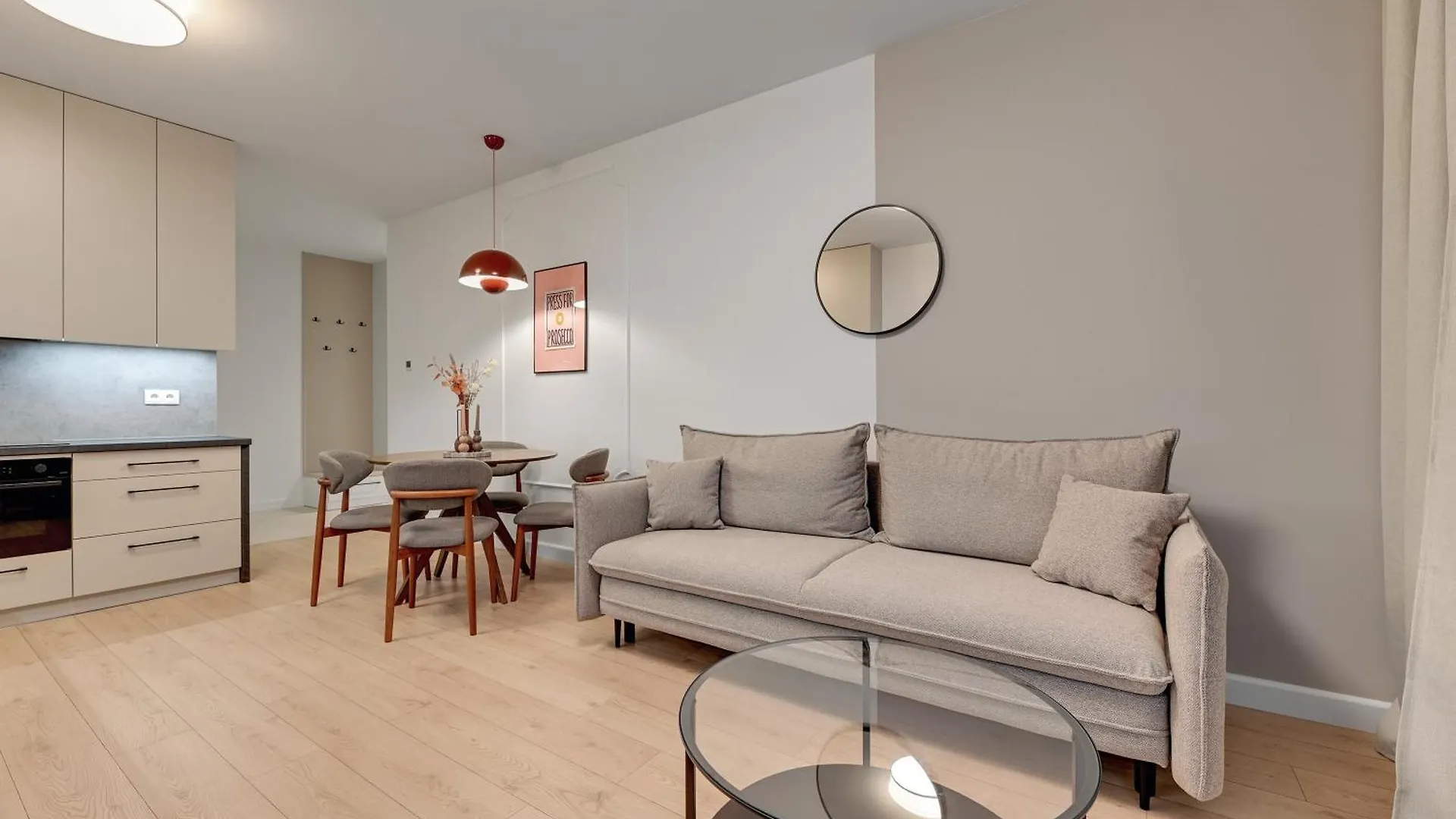 Doki Living - Foodhall & Parking By Downtown Apartments Danzica 0*,