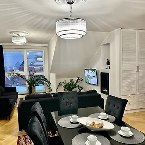 Szafarnia Delux Gdansk