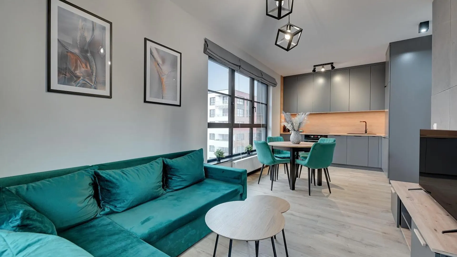 Doki Living - Foodhall & Parking By Downtown Apartments Gdansk