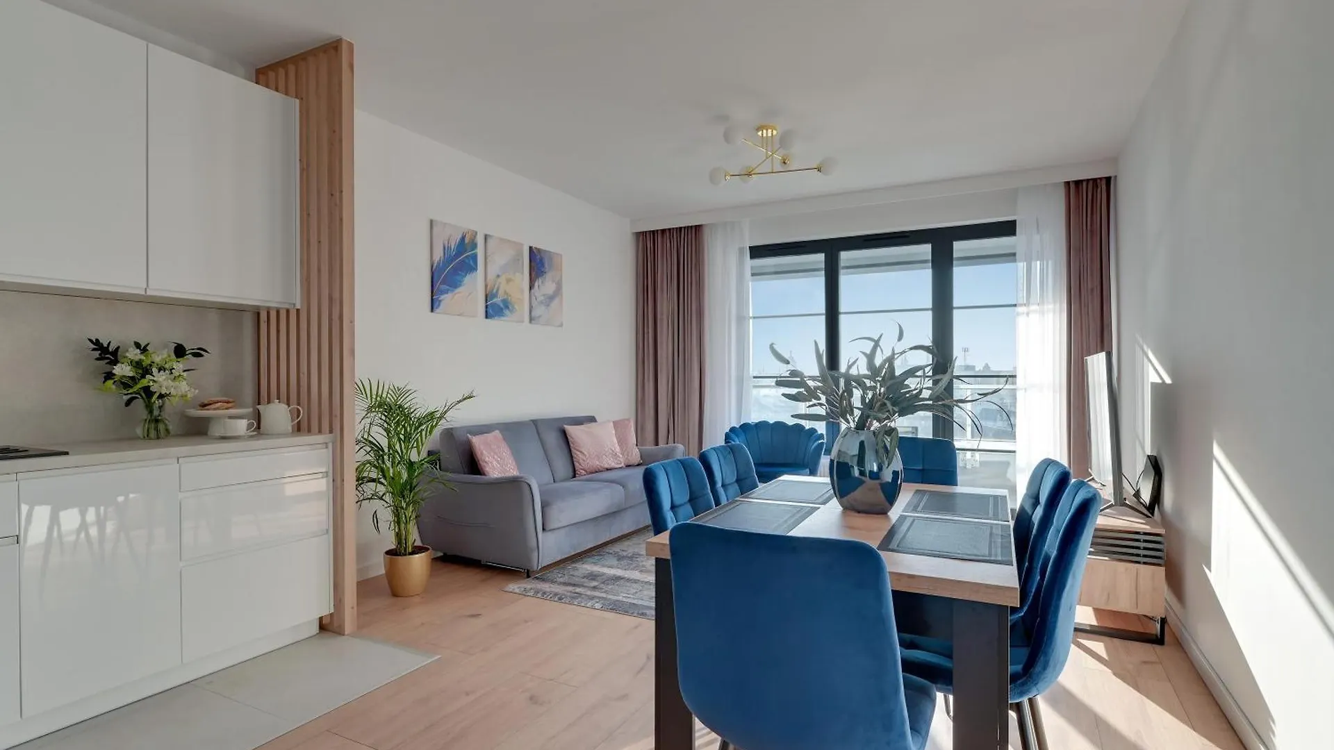 Doki Living - Foodhall & Parking By Downtown Apartments Gdansk